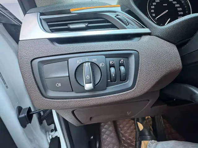 BMW X1 — Фото автомобиля 17