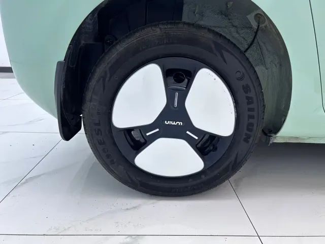 Changan Lumin — Фото автомобиля 23