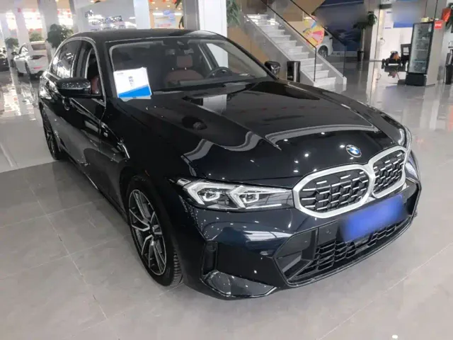 BMW 3 Series — Фото автомобиля 3