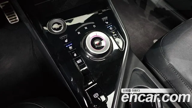 Kia Niro The All New Niro Signature — Фото автомобиля 9