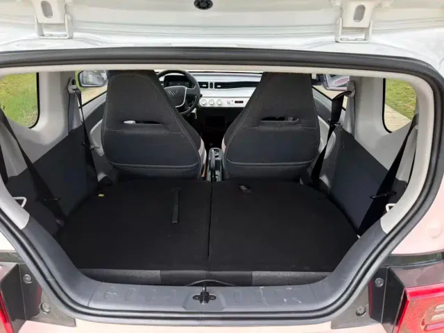 Wuling Hongguang Mini EV — Фото автомобиля 13