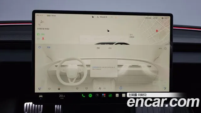 Tesla Model 3 — Фото автомобиля 17