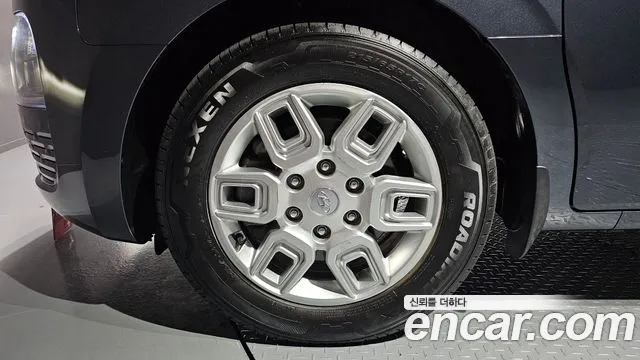 Hyundai Staria — Фото автомобиля 5