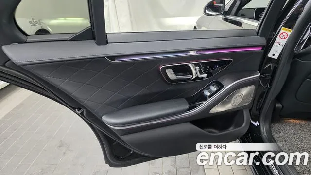 Mercedes-Benz S-Class — Фото автомобиля 20