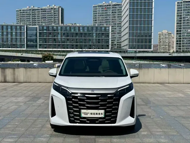 BYD Xia — Фото автомобиля 2