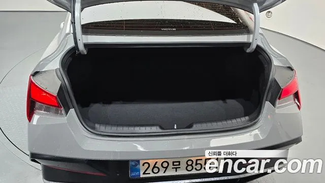 Hyundai AVANTE Новый Avante (CN7) — Фото автомобиля 30