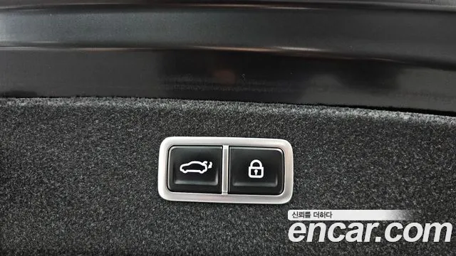 Genesis G80 Бензин 2.5 турбо AWD — Фото автомобиля 18