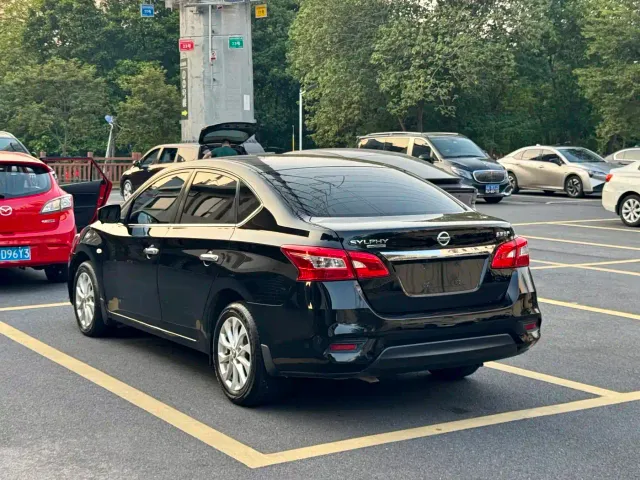 Nissan Sylphy — Фото автомобиля 7