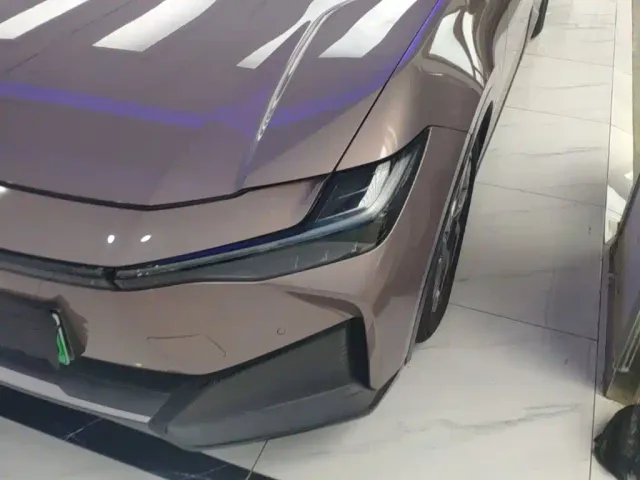Toyota bZ3 — Фото автомобиля 23