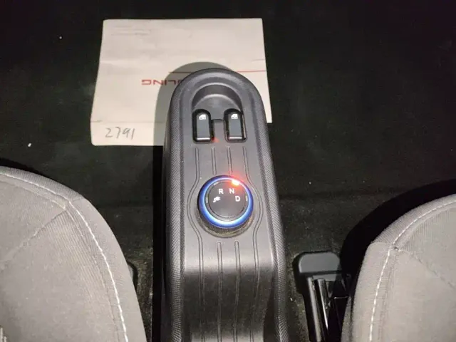 Wuling Hongguang Mini EV — Фото автомобиля 13