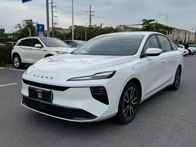 Фотография автомобиля — Roewe D6