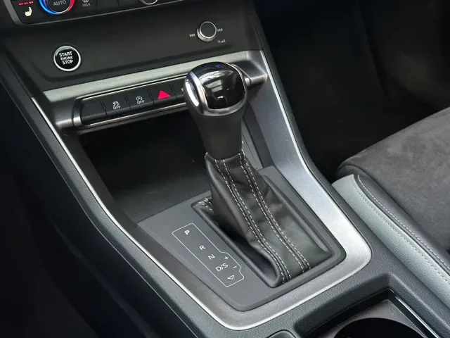 Audi Q3 — Фото автомобиля 14