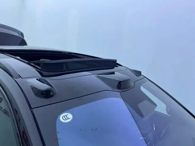Nio ES8 — Фото автомобиля 11