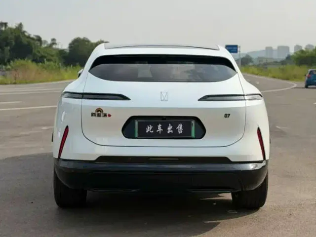 Avatr Avatr 07 2024 Max Pure Electric AWD — Фото автомобиля 4