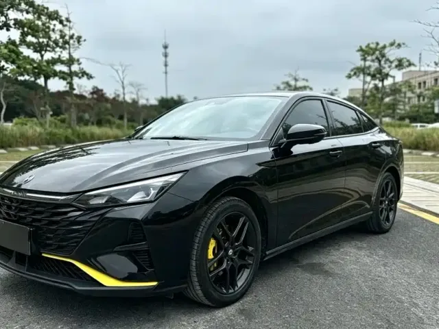 Фотография автомобиля — Dongfeng Yixuan