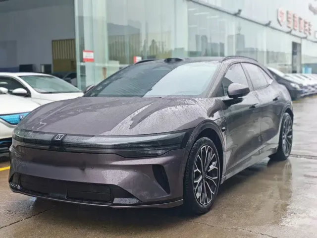 Zeekr 007 GT — Фото автомобиля 5