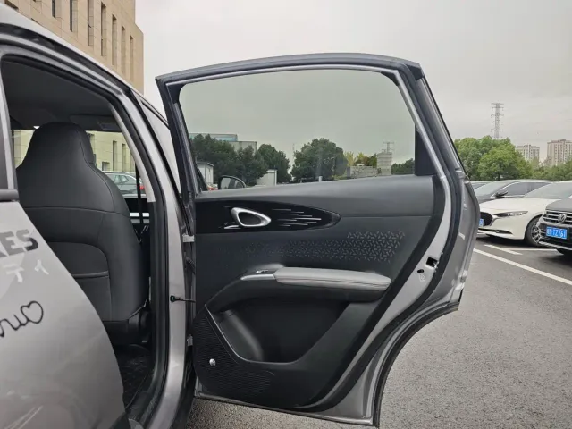 Geely Starry Wish — Фото автомобиля 12