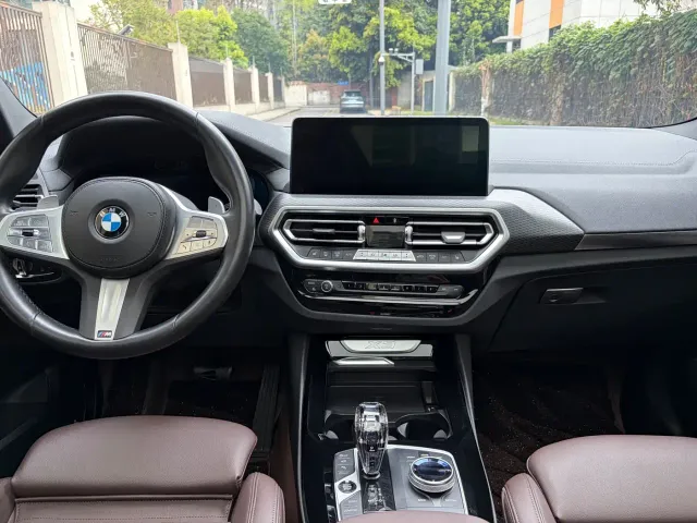 BMW X3 — Фото автомобиля 18