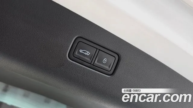 Genesis GV70 — Фото автомобиля 20