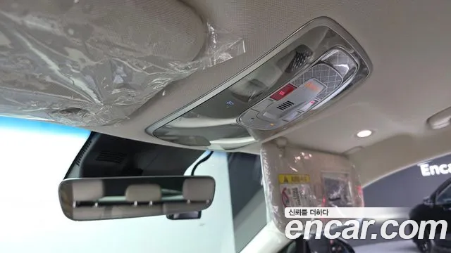 Genesis GV70 — Фото автомобиля 24