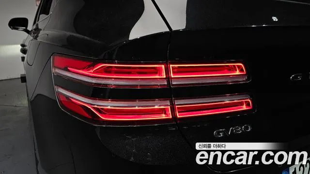 Genesis GV80 2.5T Бензин AWD — Фото автомобиля 15