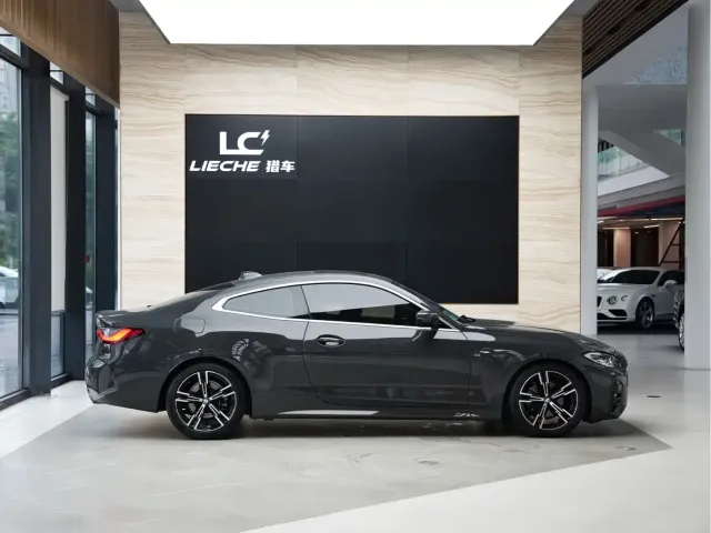 BMW 4 Series — Фото автомобиля 3