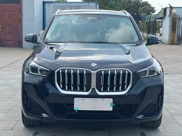 BMW X1 — Фото автомобиля 2