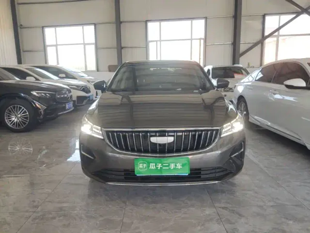 Geely Emgrand — Фото автомобиля 2