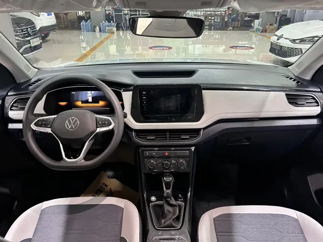 Volkswagen Tharu — Фото автомобиля 8