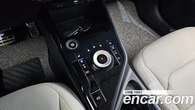 Kia Niro The All New — Фото автомобиля 12