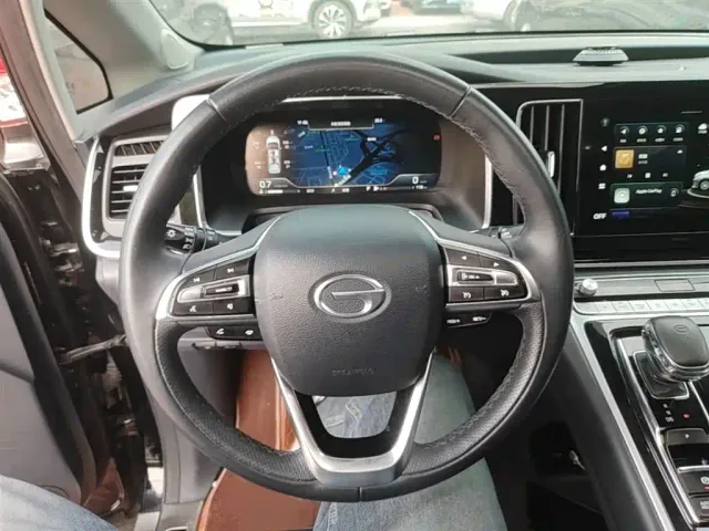 GAC Trumpchi M8 — Фото автомобиля 10