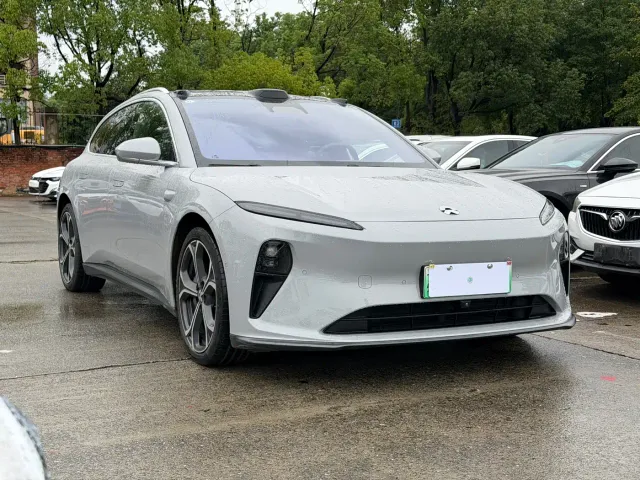 Nio ET5 Touring — Фото автомобиля 3