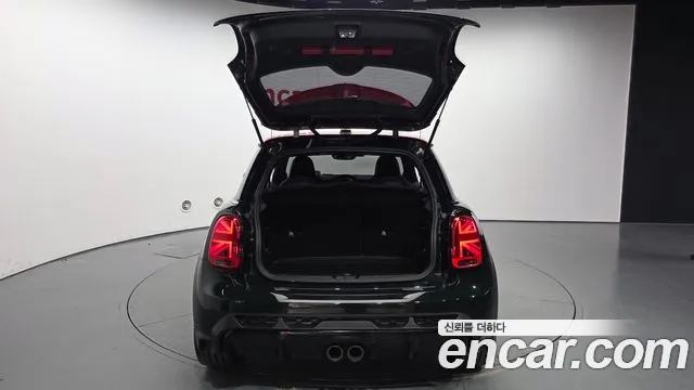 MINI Cooper — Фото автомобиля 26