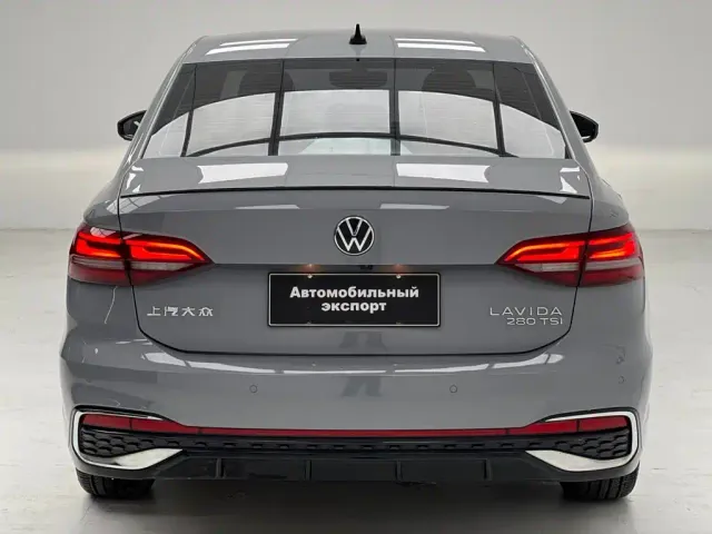 Volkswagen Lavida — Фото автомобиля 12