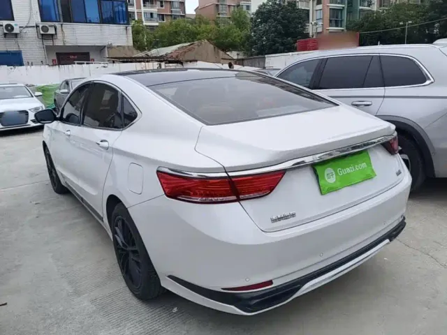Geely Borui — Фото автомобиля 4
