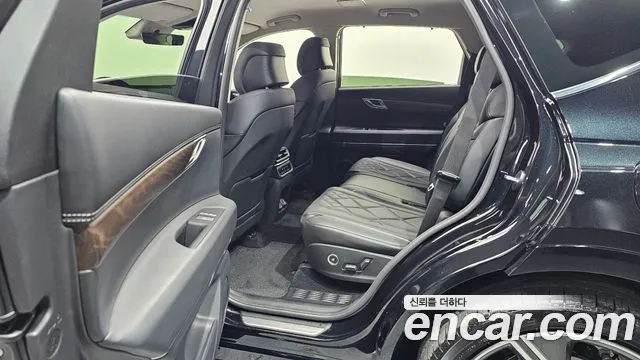 Genesis GV80 — Фото автомобиля 16