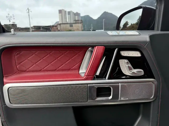 Mercedes-Benz G-Class — Фото автомобиля 7