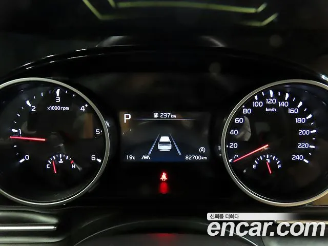 Kia Canival Carnival 4 поколение Дизель 9 мест Noblesse — Фото автомобиля 9