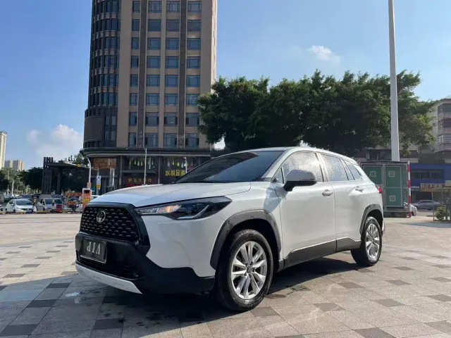 Фотография автомобиля — Toyota Corolla Cross