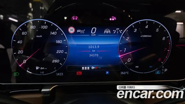 Mercedes-Benz S-Class — Фото автомобиля 8