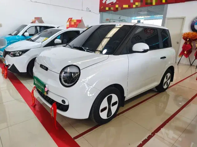 Фотография автомобиля — Changan Lumin