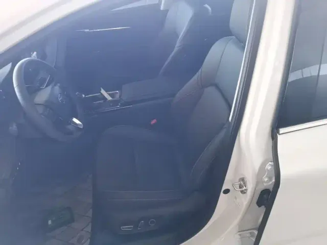Toyota Camry — Фото автомобиля 14