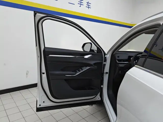 Haval H6 — Фото автомобиля 7