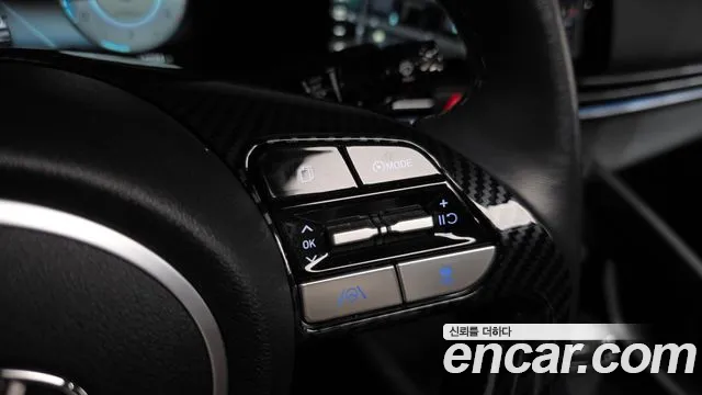 Hyundai AVANTE Avante (CN7) — Фото автомобиля 3