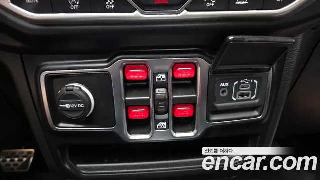 Jeep Wrangler Wrangler (JL) — Фото автомобиля 17