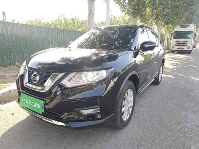 Фотография автомобиля — Nissan X-Trail