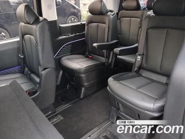 Hyundai Staria — Фото автомобиля 14