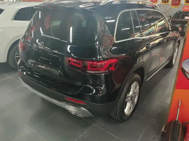Mercedes-Benz GLB-Class — Фото автомобиля 3