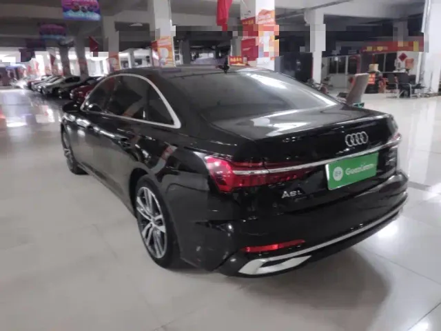 Audi A6L — Фото автомобиля 4