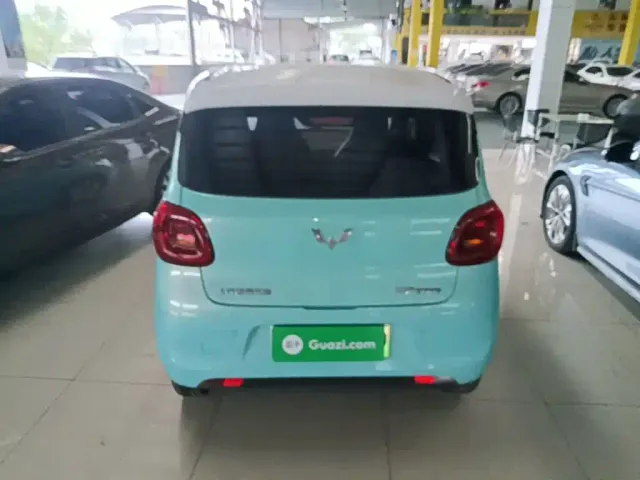 Wuling Hongguang Mini EV — Фото автомобиля 5